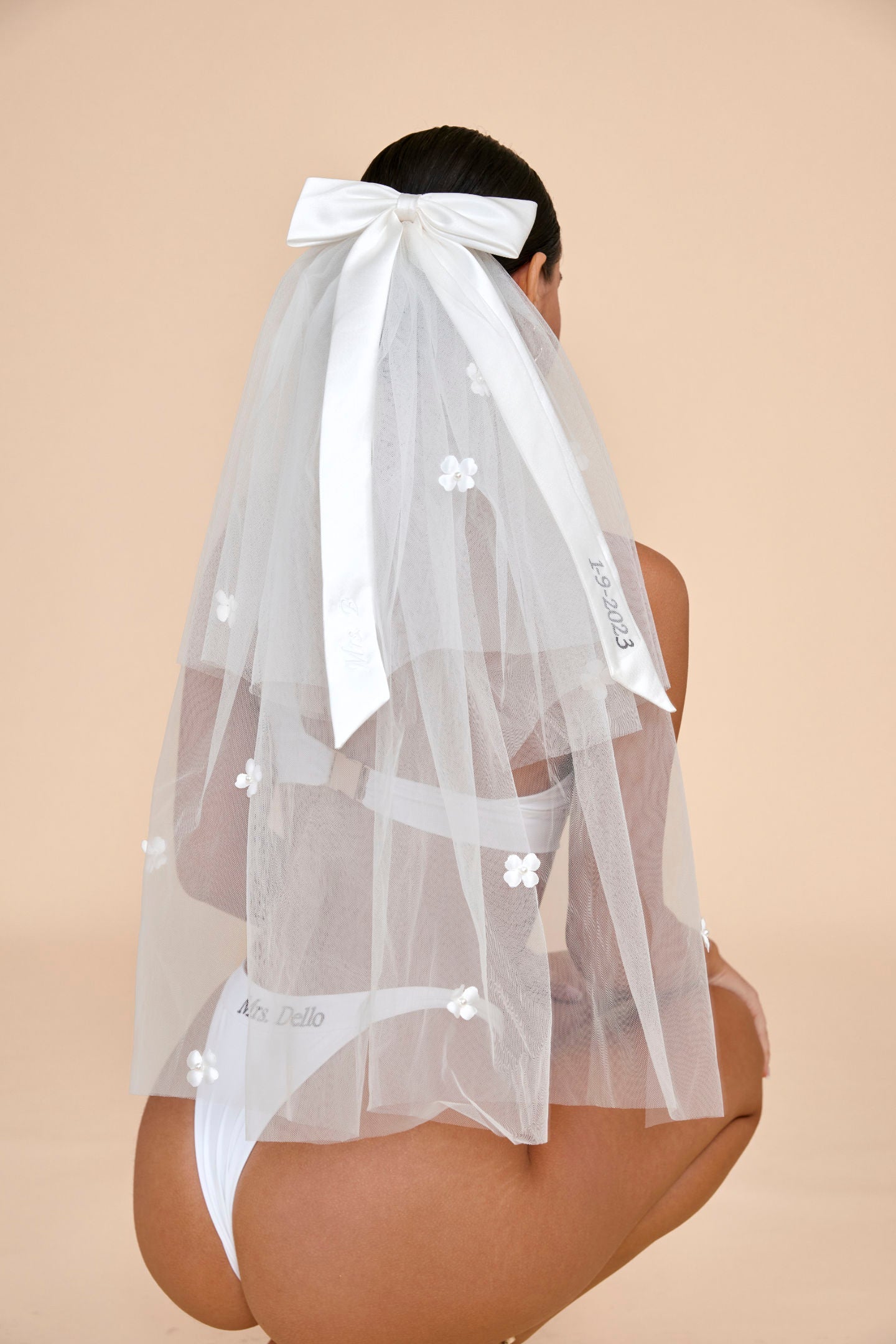 Vellah Bridal Veil - White - Image 4